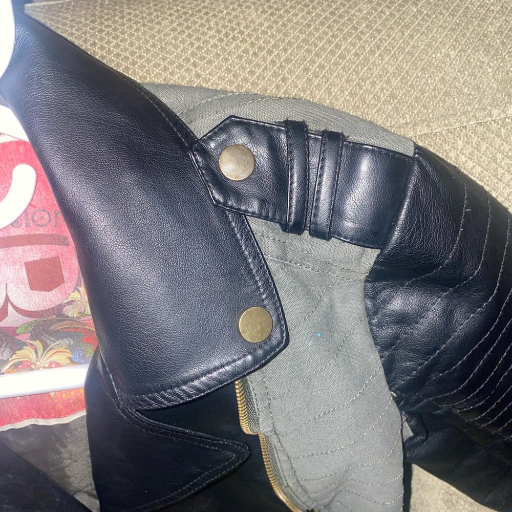Leather jacket - Picture 6 of 15